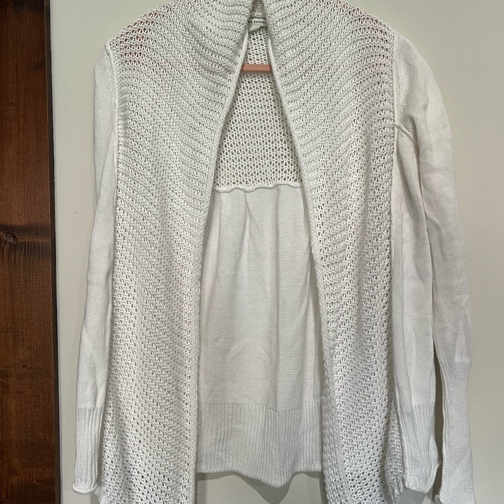 DONATING SOON Banana Republic Open Knit White Open-Front Cardigan